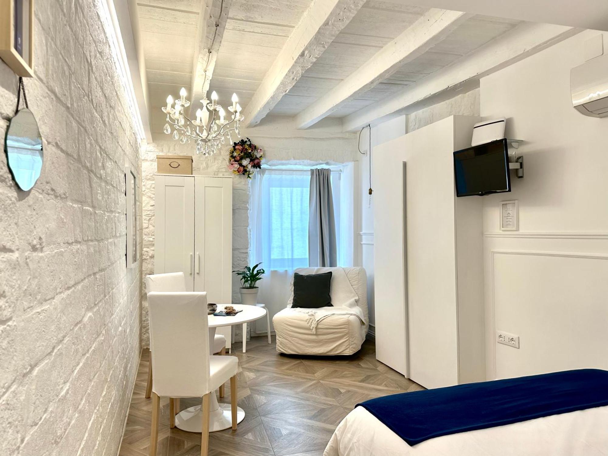 L Essenziale A Trieste Ngoại thất bức ảnh